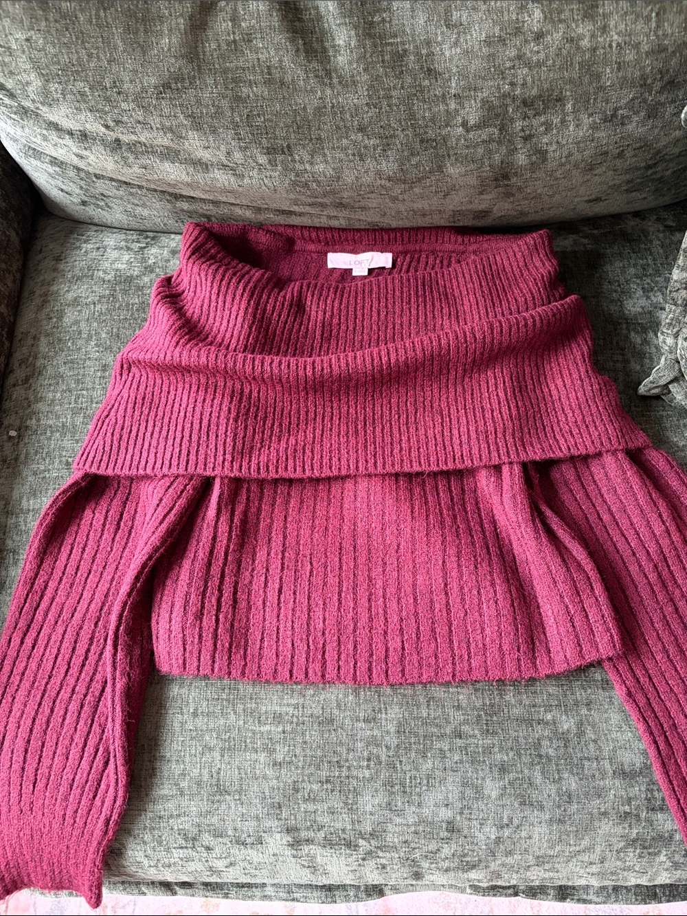 LOFT Off-the-Shoulder Ribbed Sweater - Berry